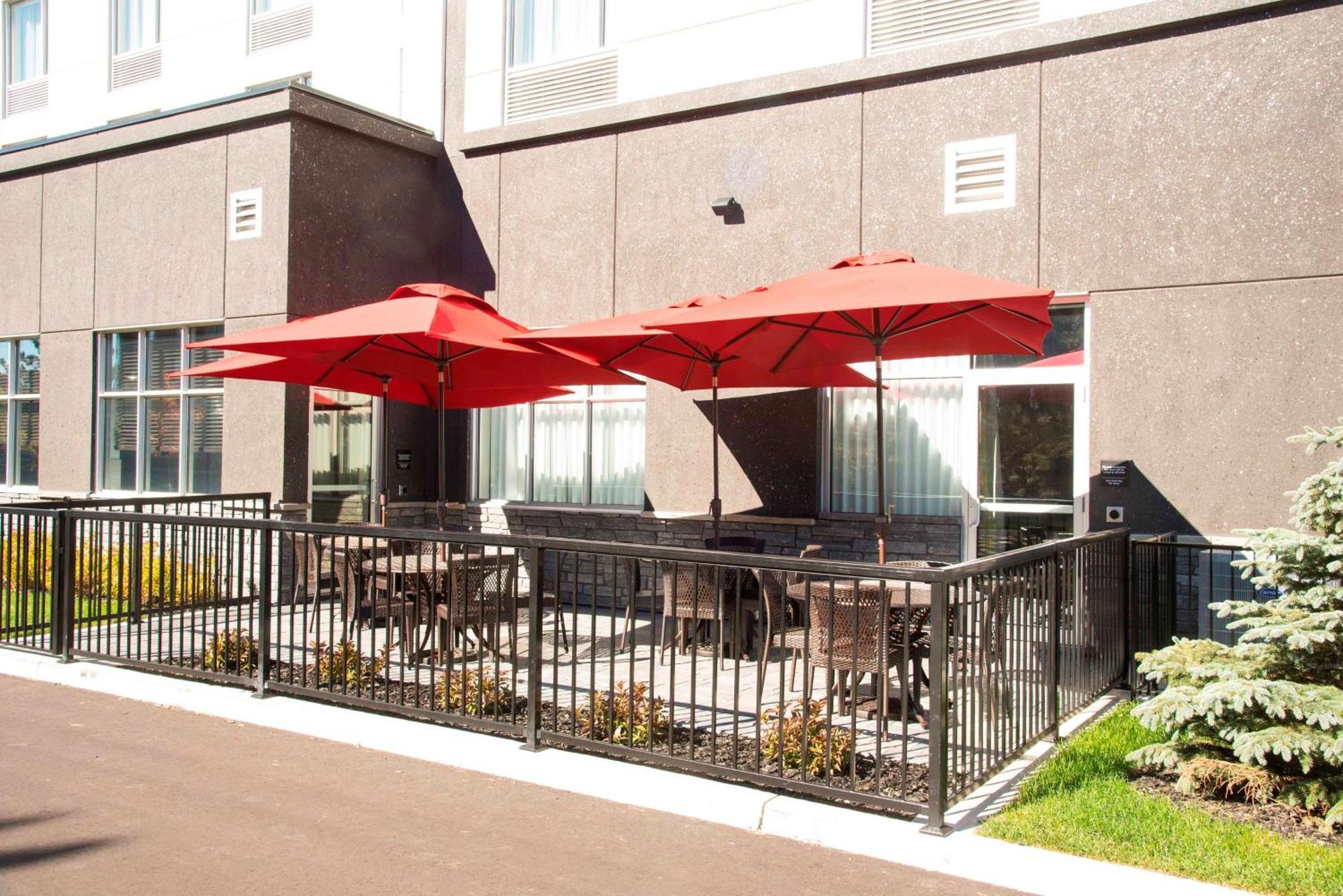 Hampton Inn & Suites By Hilton Thunder Bay Eksteriør billede