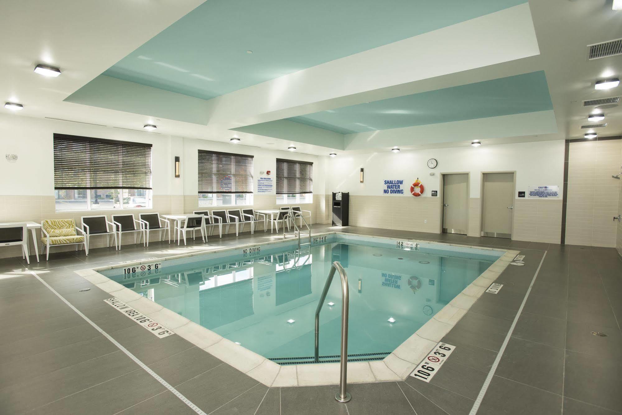 Hampton Inn & Suites By Hilton Thunder Bay Eksteriør billede